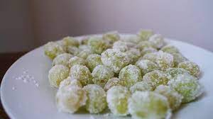 FROZEN GRAPES