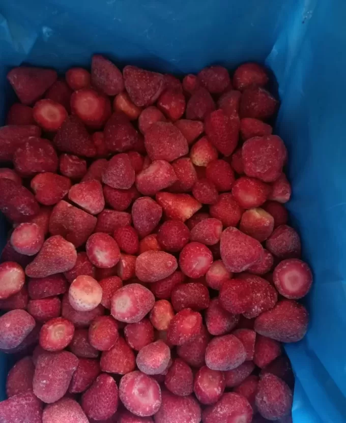 FROZEN STRAWBERRIES