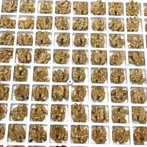 -walnuts-almonds-cashaw-nutsexport-nuts supplier-walnuts-sunnflower seeds- nuts- walnut kernels